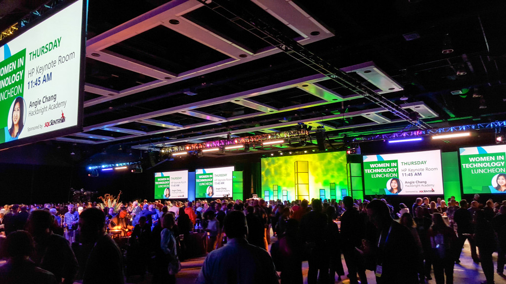 Tuesday evening welcome reception at PASS Summit 2015.